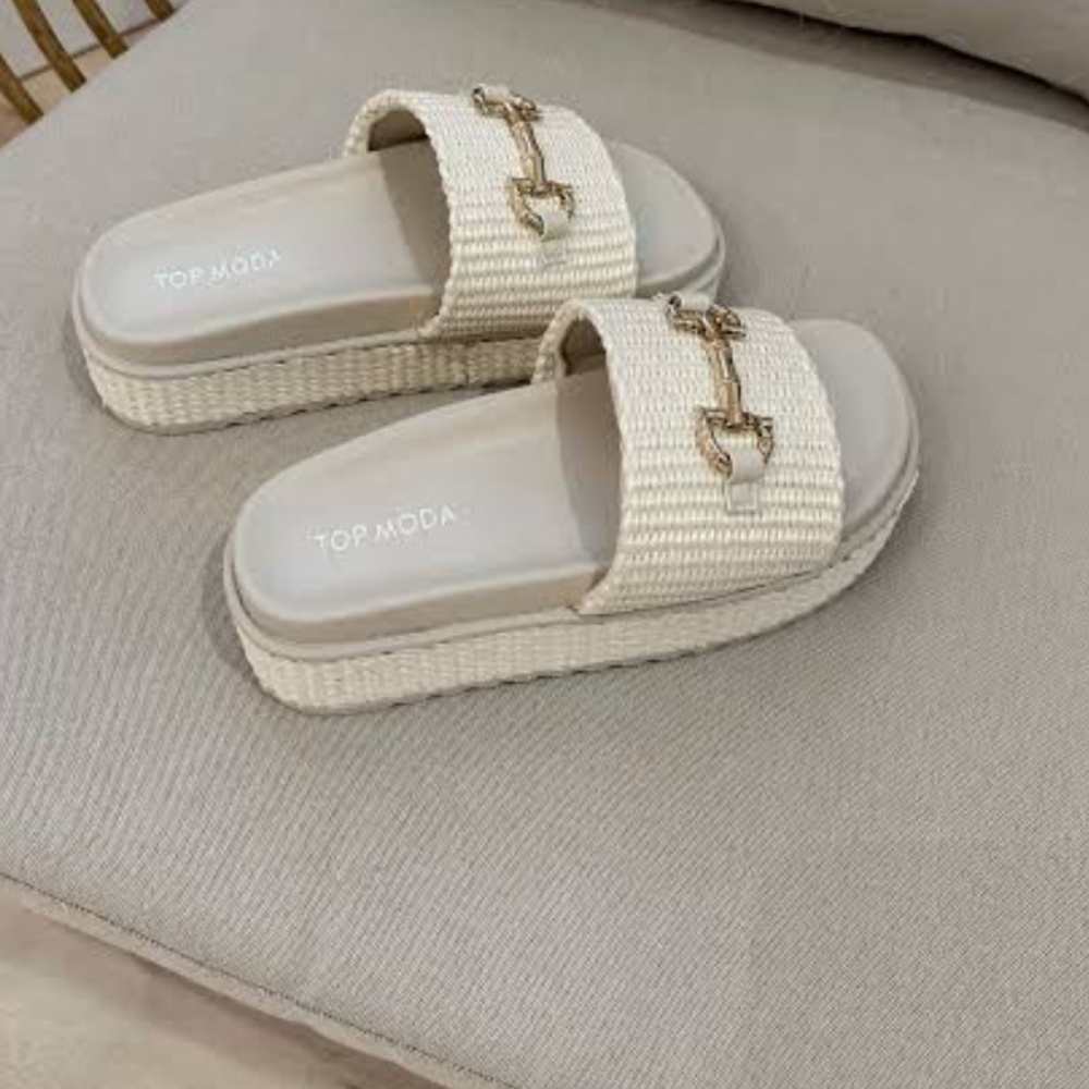 Top Moda Ivory Raffia Slides